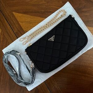 Source Unknown Black Quilted Crossbody Bag!